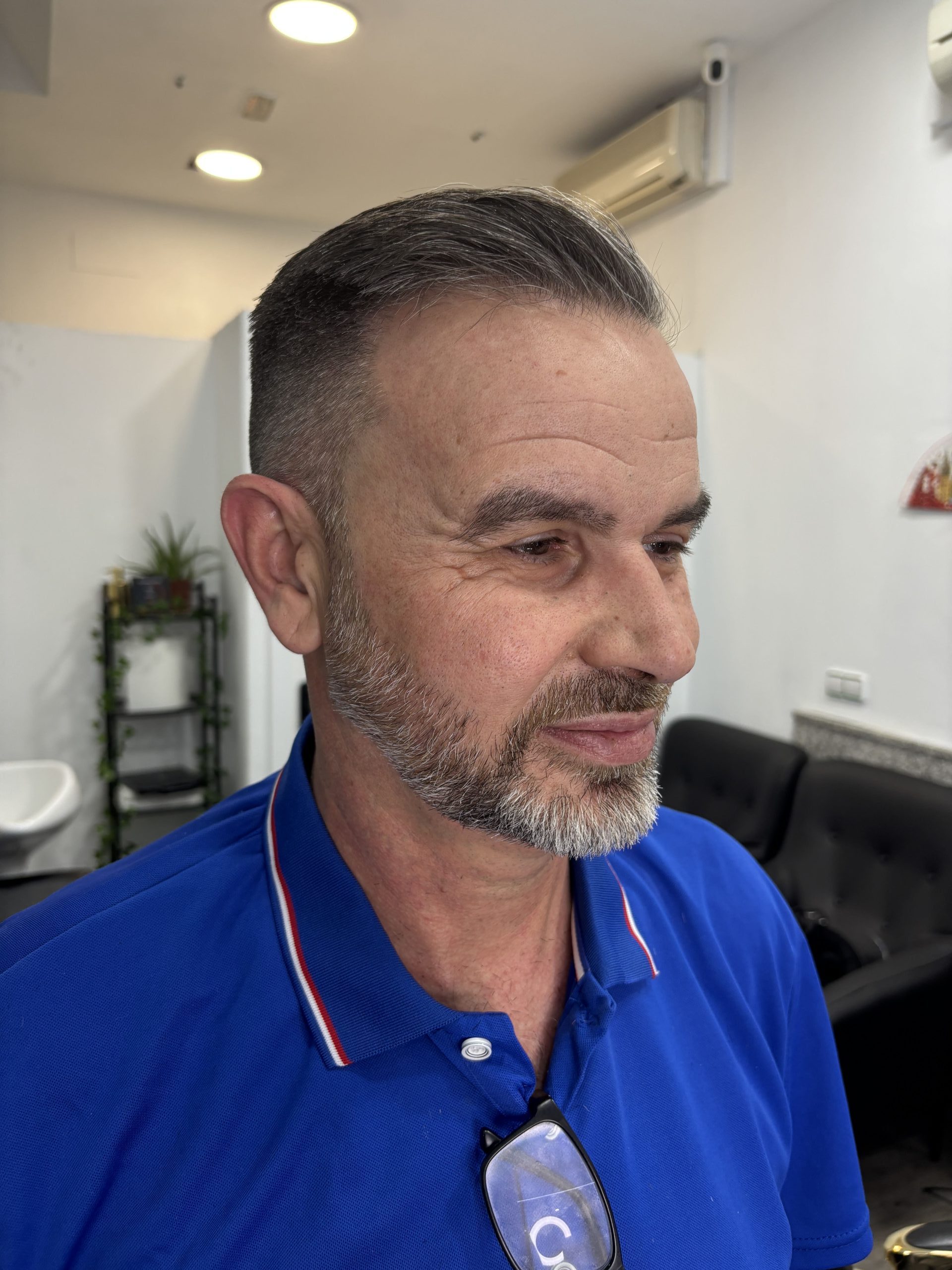 Nuestro trabajo — corte 04