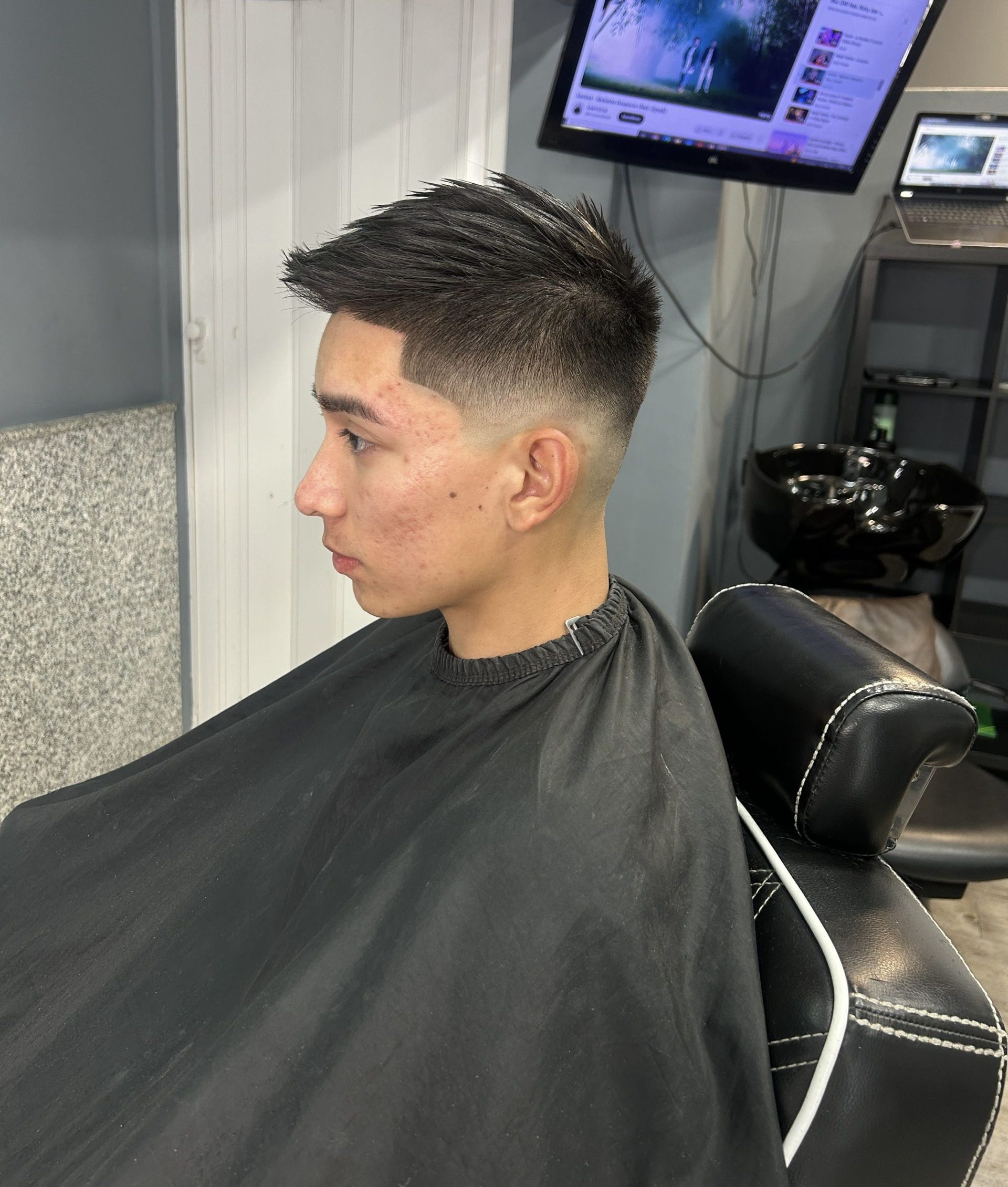 Corte de cabello impecable tu estilo nuestra pasión Sevilla